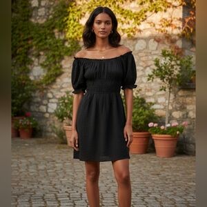 H&M Black Off-Shoulder Mini Dress Size Large